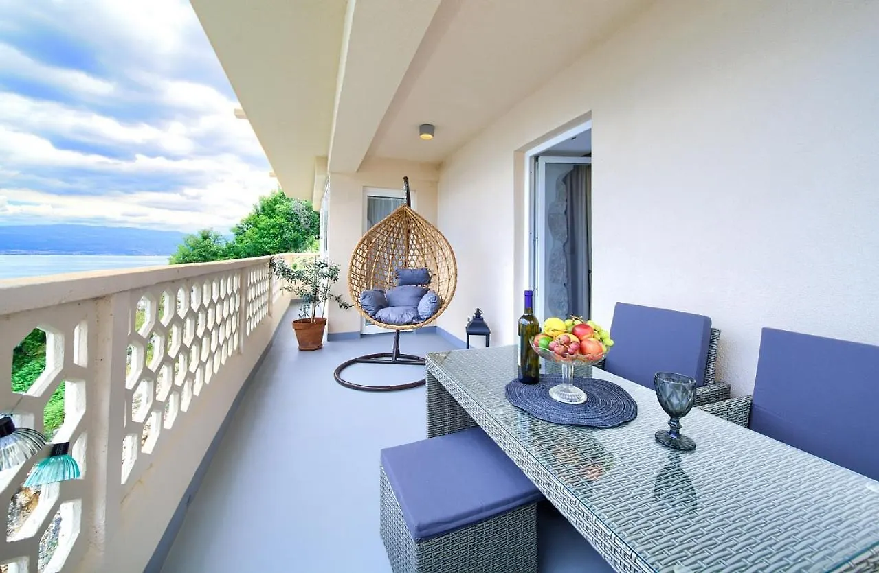 Dume Vrbnik Apartment Croatia
